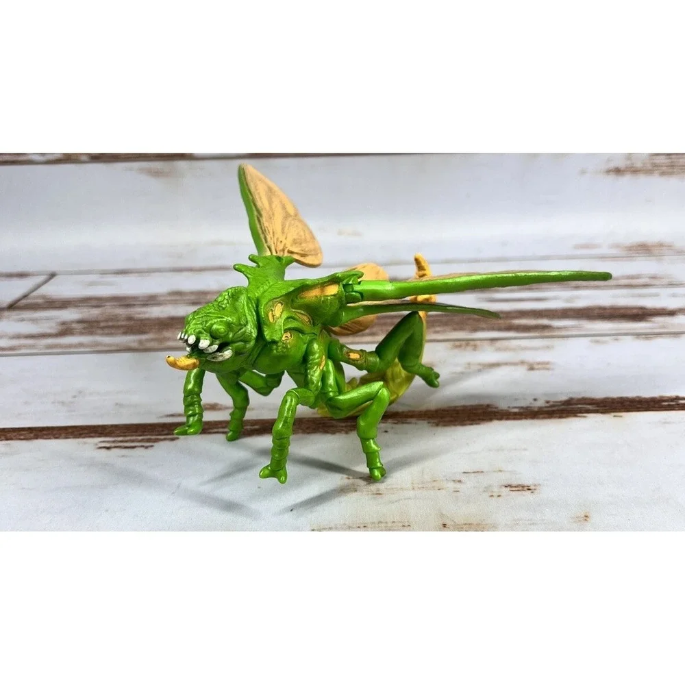 Disney Mech-X4 Chameleo-Wasp & Harper's Beast Monster Action Figure Duo Used